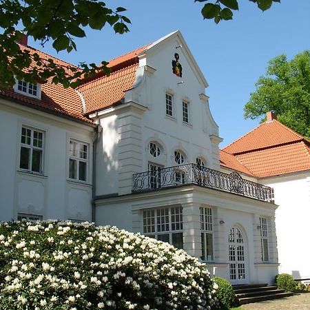 Apartament Schloss Badow Zewnętrze zdjęcie