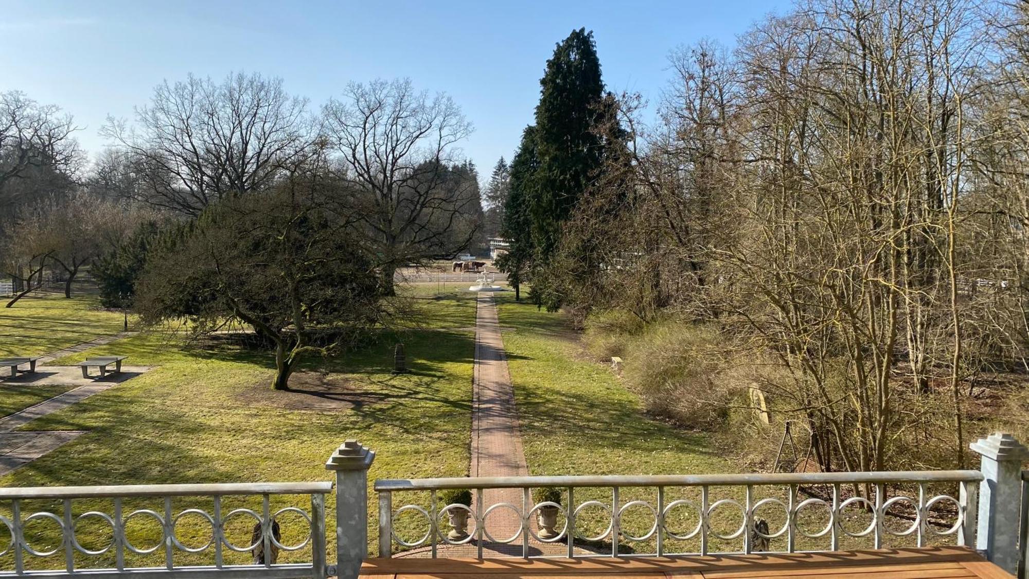 Schloss Badow Zewnętrze zdjęcie